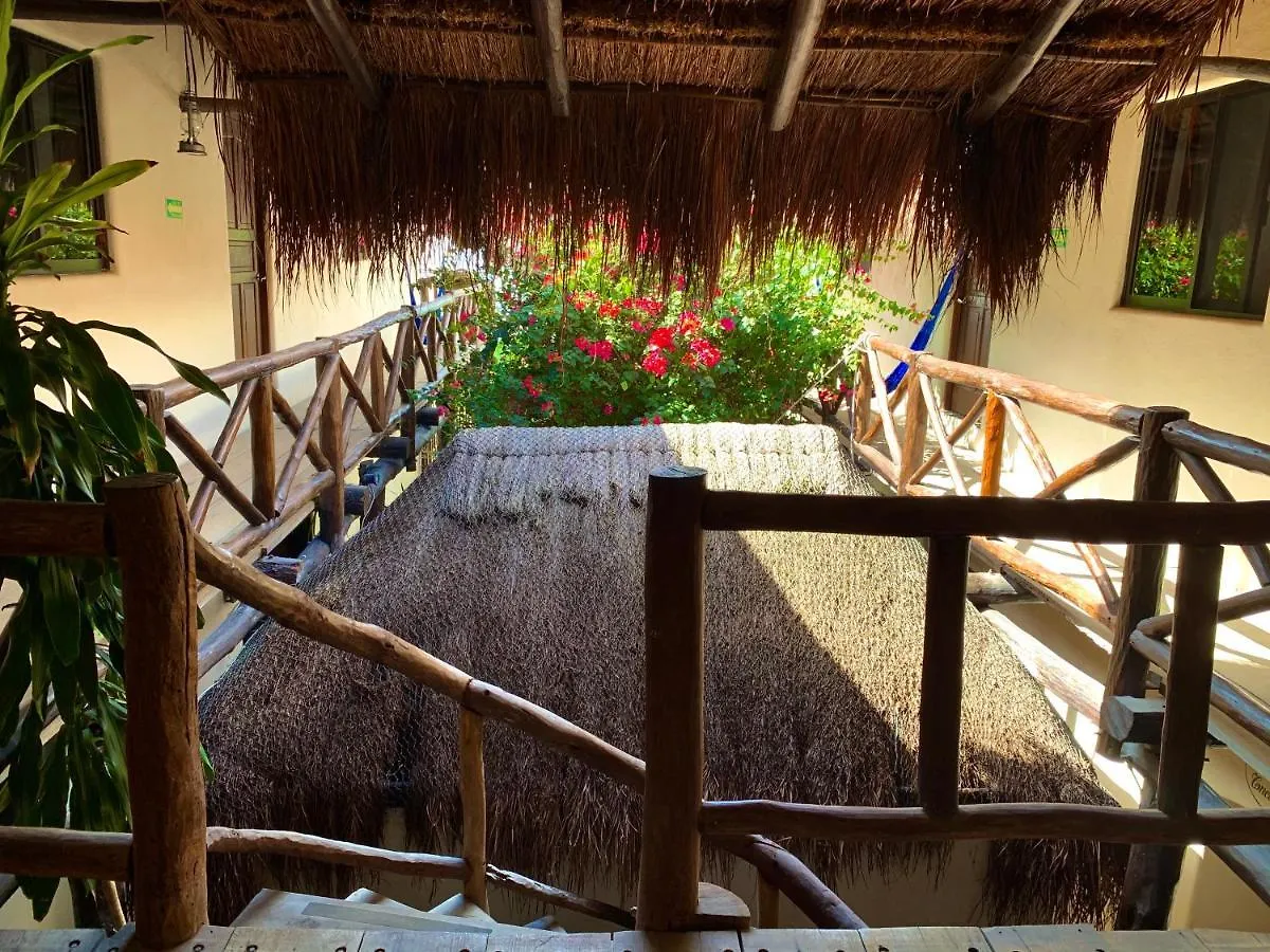 ***  Lo Nuestro Petit Hotel Tulum Mexico